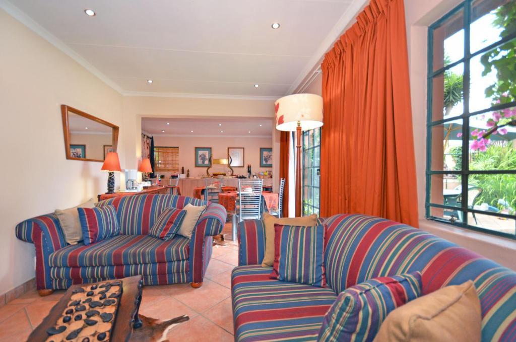 Cherry Tree Cottage B&B Linden Johannesbourg Extérieur photo