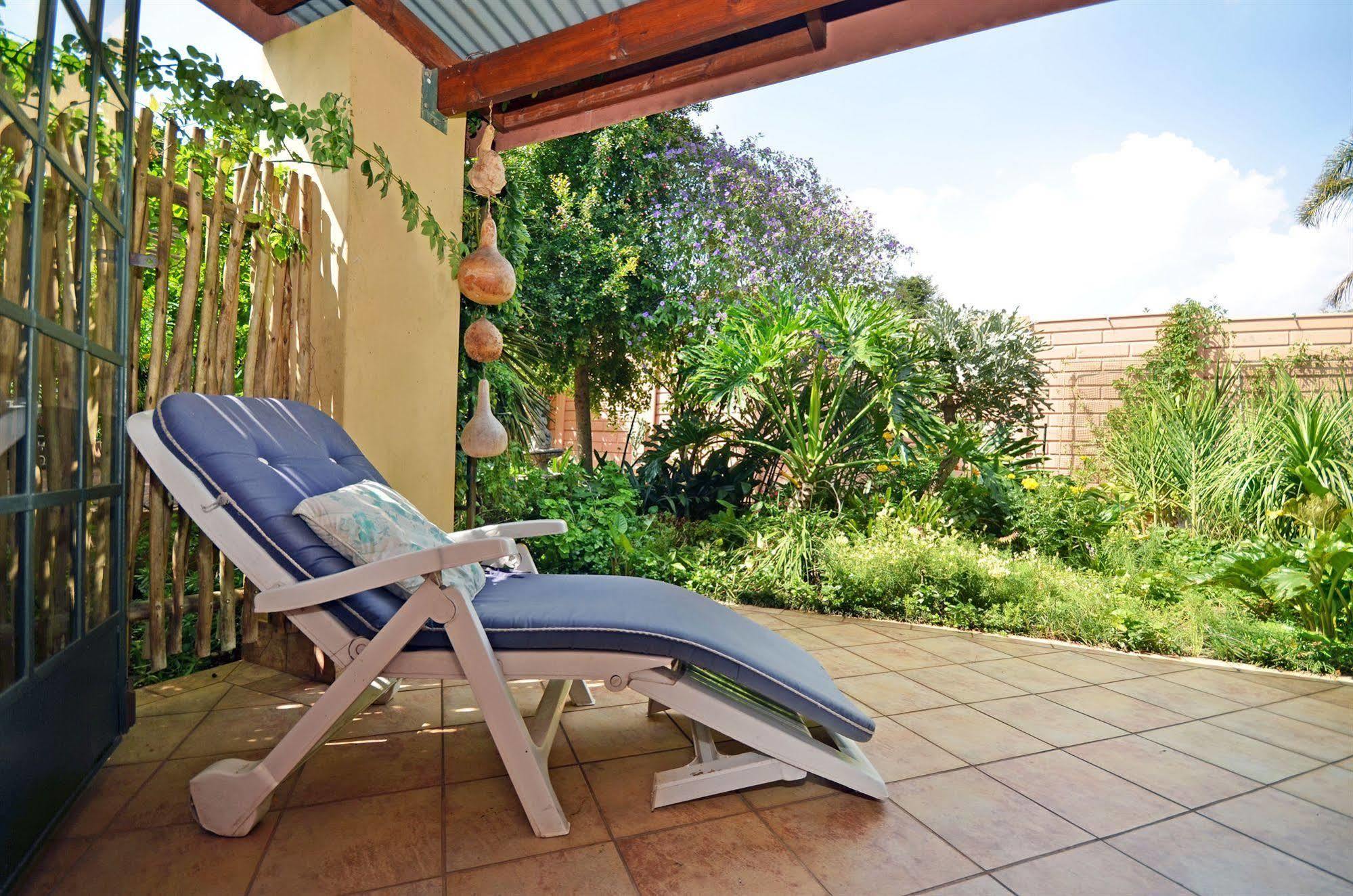 Cherry Tree Cottage B&B Linden Johannesbourg Extérieur photo